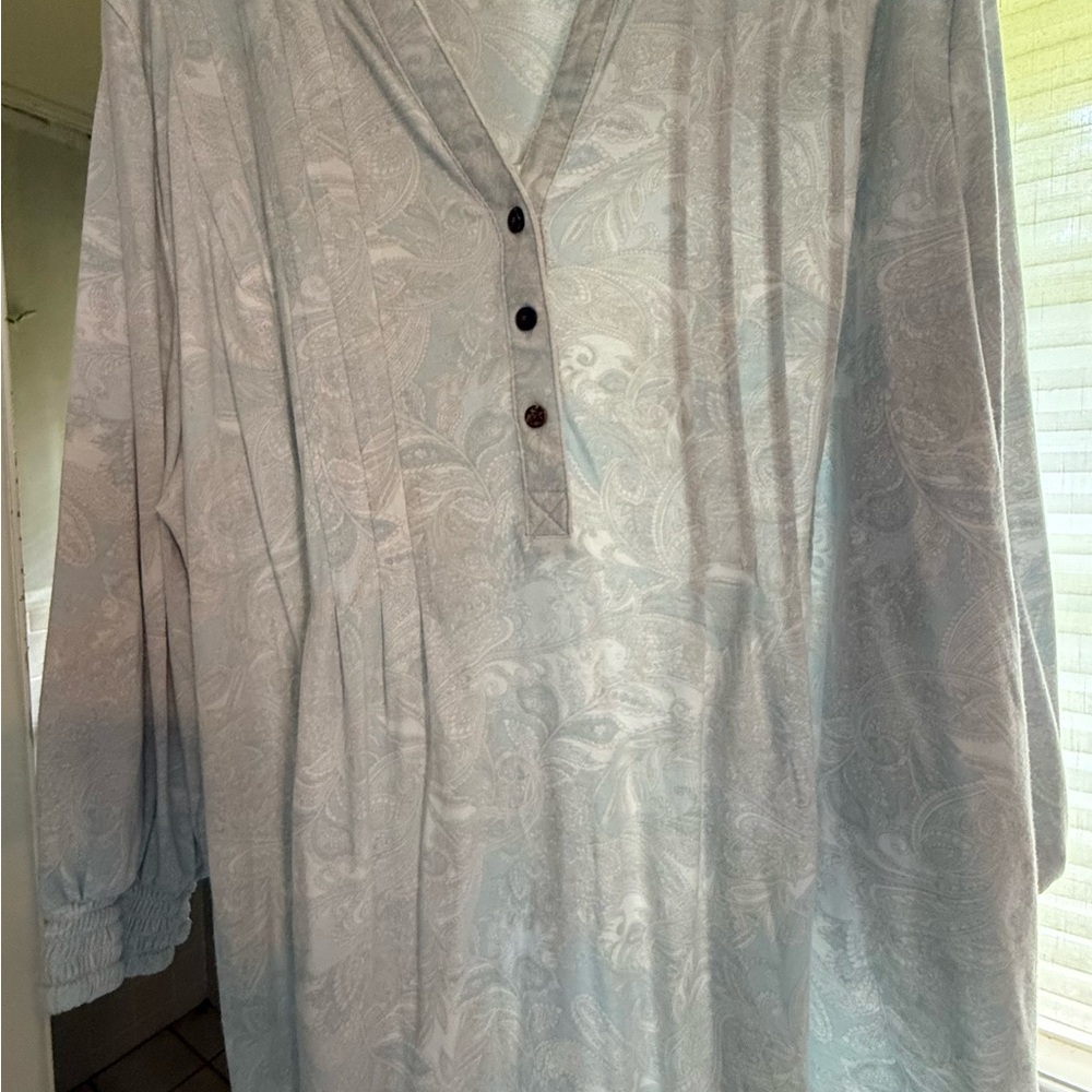 Women’s Light and light blue Gray Paisley Shirt